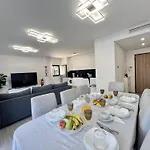 Prestige By Homing District de Faro